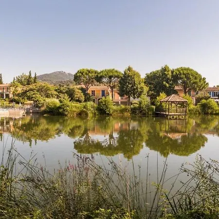 Les Restanques Glycines 2067 Grimaud